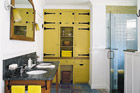 Bath Before and After: A spacious and eco-friendly makeover