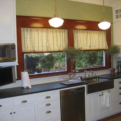 Kitchen Makeovers on Shaker Style Kitchen Makeover  After   Best Kitchen Before And Afters