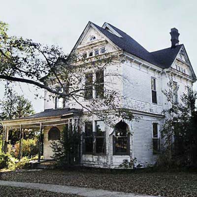 example of a best old house in the neighborhood union springs alabama