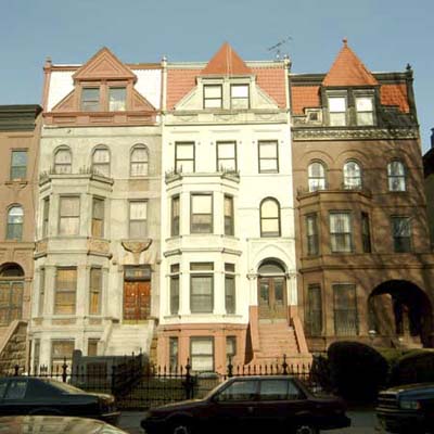 Chandeliers  York on Stuyvesant Heights  Brooklyn  New York   Best Old House Neighborhoods