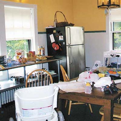 photo of a kitchen before the remodel