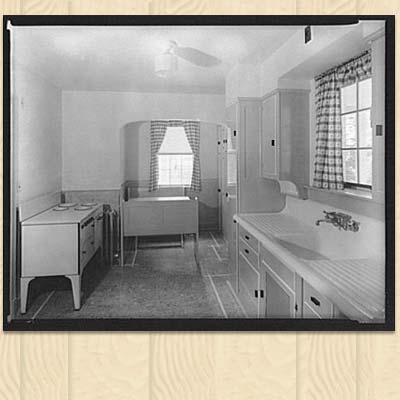 American Kitchen on The 1930s Kitchen      The American Kitchen Through The Ages   Photos