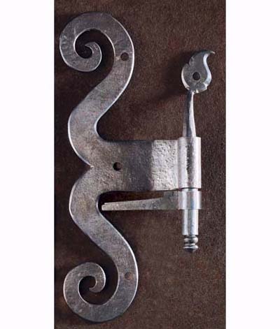 staghorn hinge