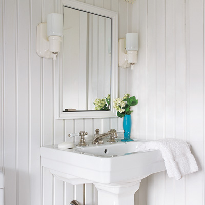 kids bathroom with pedestal sink