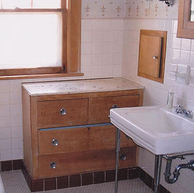 Bathroom Remodeling Minneapolis on Black And White Bath  Before   Best Bath Before And Afters 2011