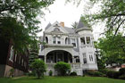 a spacious Queen Anne in Pittsburgh, PA
