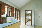 Two-Person Fixtures for Happy Shared Bath