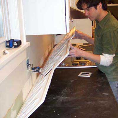 Kitchen Backsplash Ideasbudget on To Install A Solid Surface Backsplash   Step By Step   Backsplashes