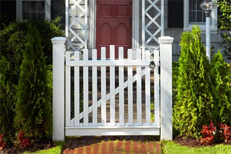 How to build a sliding door style garden gate
