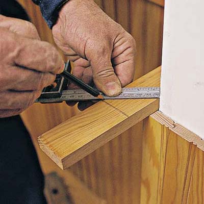 Marking miter-cut on cap rails