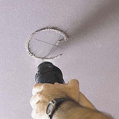 Cutting around light fixtures