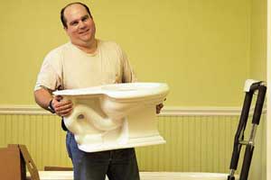 installing a toilet tout
