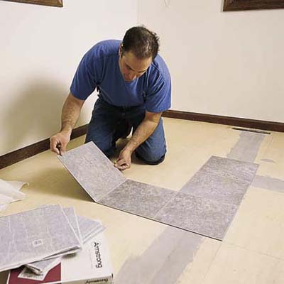 tiling a room from its center