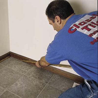 installing shoe molding when installing tiles
