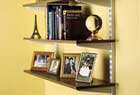 Installing Wall-Mounted Shelves tout