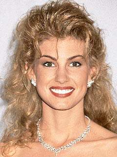 - Faith Hill's Changing Looks - InStyle.com