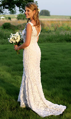 https://img2.timeinc.net/instyle/images/2008/weddings/051208_bush09_240x400.jpg