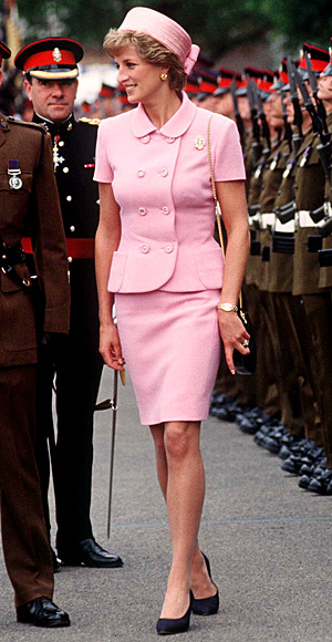 1995 - Princess Diana's Most Iconic Style Moments - InStyle.com