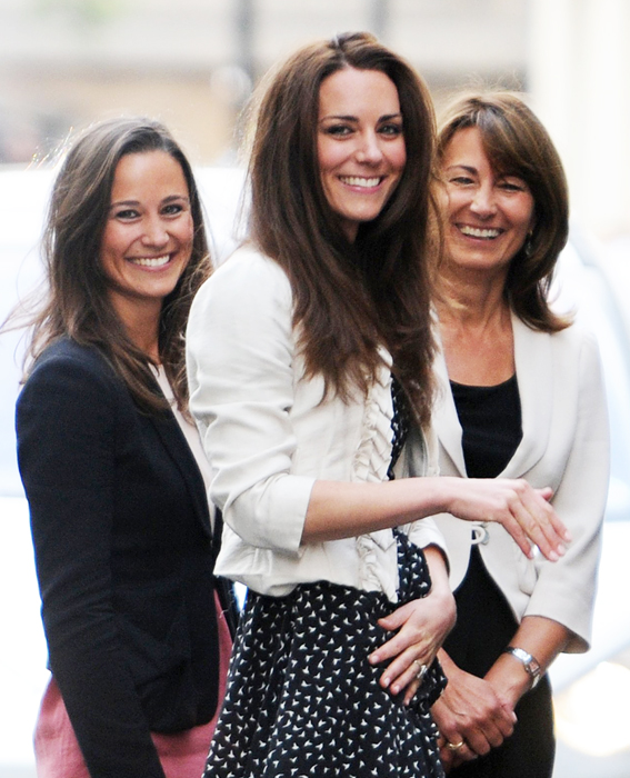 Kate, Pippa, and Carole Middleton - Famous Mother Daughter Actresses ...