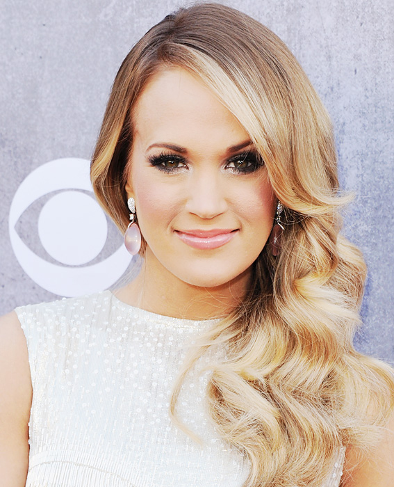 Carrie Underwood - Steal Her Shade: Get the Actual Colors Worn By the ...