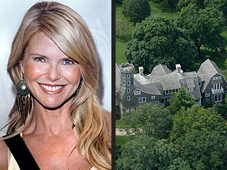 Real Estate: Scarlett Johansson Buys, Christie Brinkley Sells ...