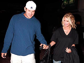 How Tony Romo Taught Jessica Simpson to Calm Down - Couples, Jessica ...