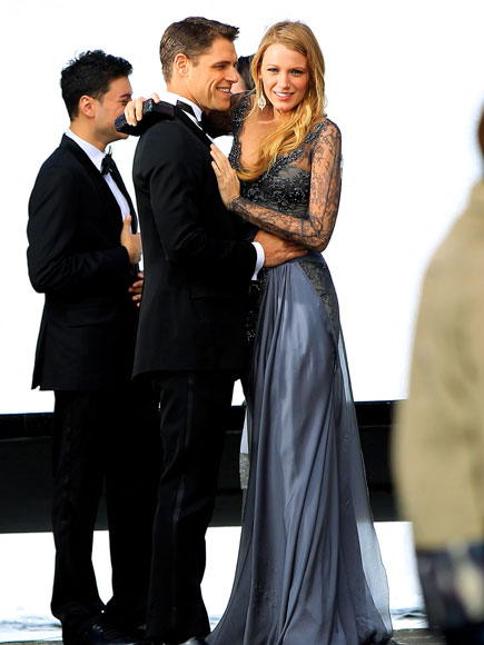BLAKE LIVELY'S GOWN photo | Blake Lively