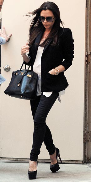 Pregnancy Pictures: Victoria Beckham's Maternity Style : People.com