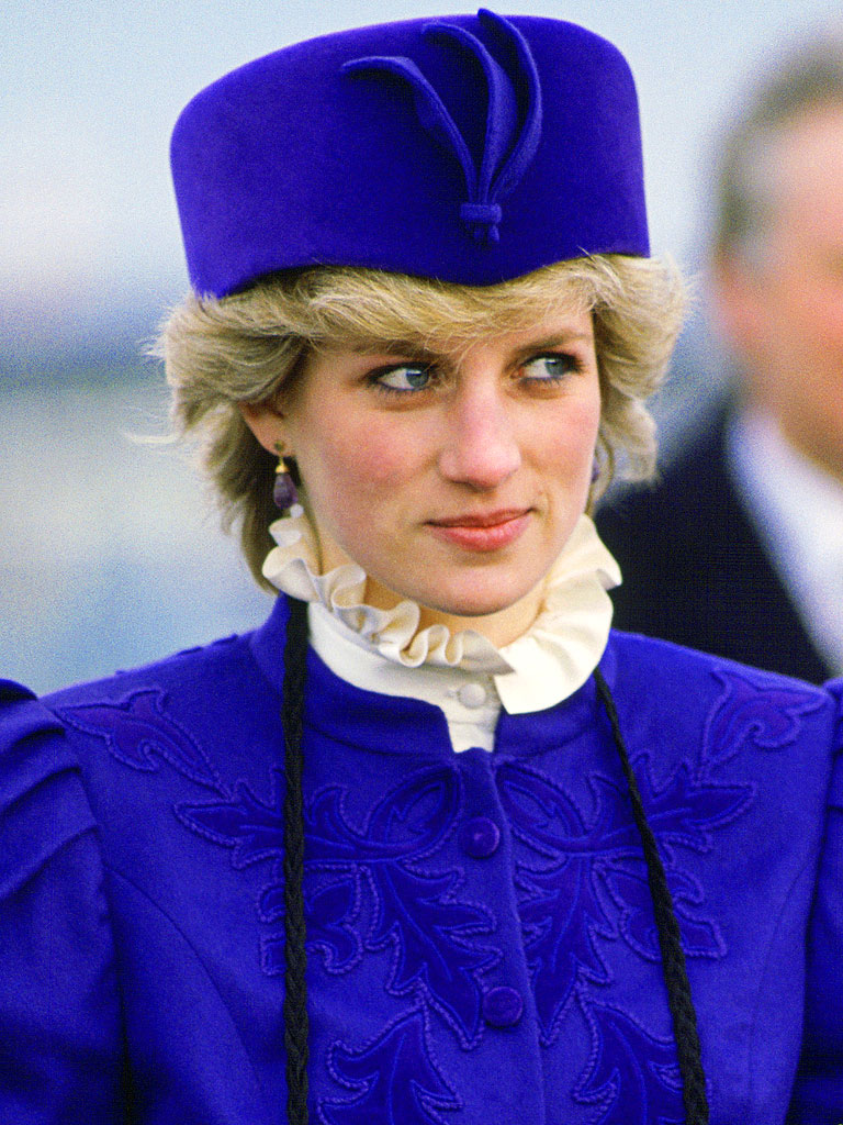 RoyalDish - Diana Photos - page 184