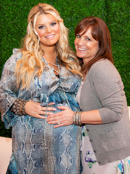 Jessica Simpson Baby Shower Photos : People.com