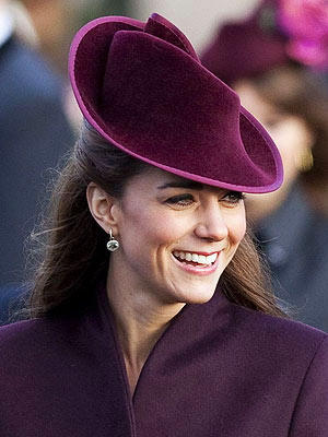 Prince William, Kate Middleton Christmas Earrings : People.com