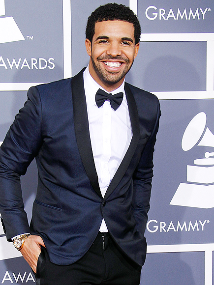 Drake Sings 'Let It Go' as Manny Pacquiao, and It's Hilarious : People.com