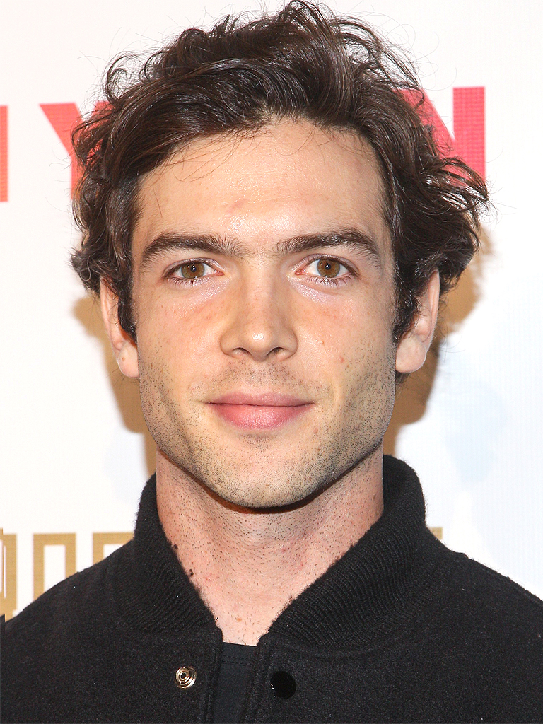 galleryhip com ethan peck 2013 ethan peck 768