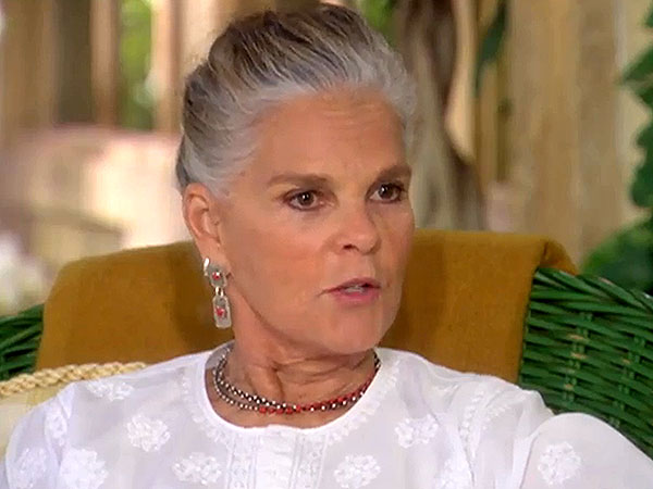 Ali MacGraw glasses