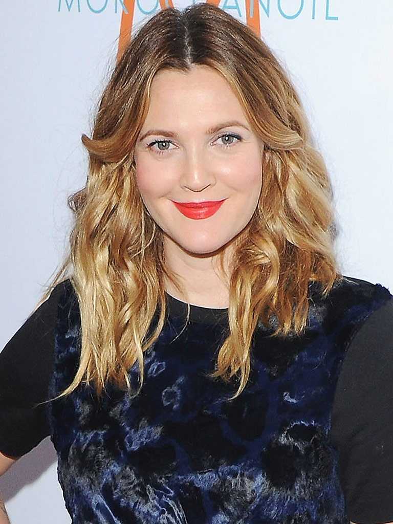 Drew Barrymore Writing a Book About Her Life : People.com