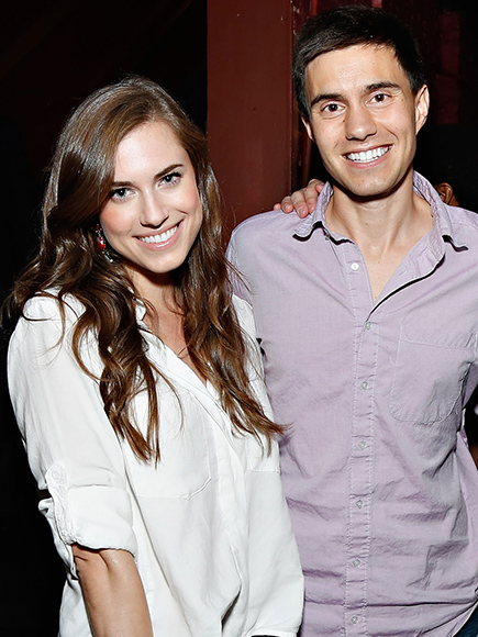 Allison Williams Marries Ricky Van Veen : People.com