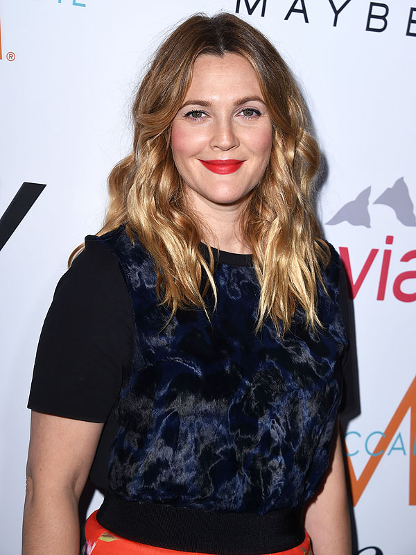 Drew Barrymore: Don't Be Afraid of a Red Lip on Valentine's Day (and ...