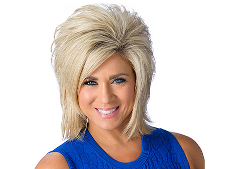 WATCH: Long Island Medium Theresa Caputo is Connecting Dead People with ...