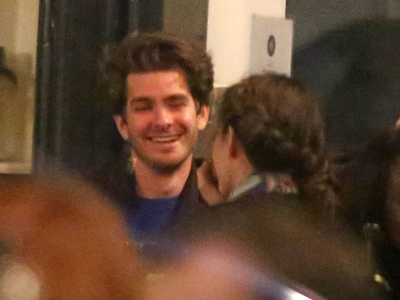 Andrew Garfield Dines with Brunette Woman in London : People.com