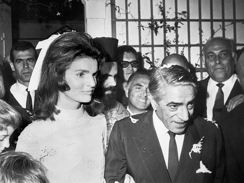 Jackie Kennedy Onassis and Lee Radziwill's Relationship with Aristotle ...