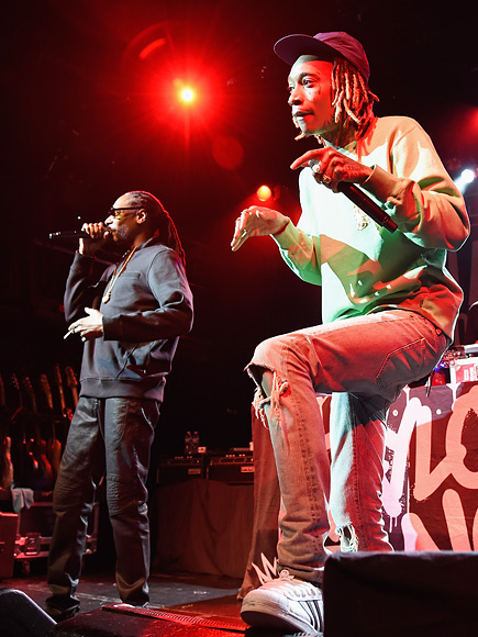 Wiz Khalifa Looking Forward to Snoop Dogg Tour, 'Smoking a Ton of Weed ...